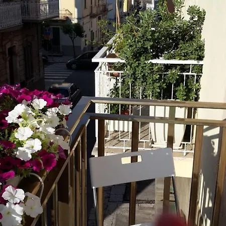 Casina Cavour 65 Vakantiehuis Monopoli